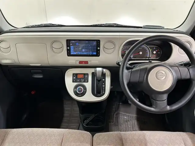 ダイハツ ミラ ココア X 道央・札幌 2016(平28)年 10.3万km シャイニングレッド ・4WD/・社外ナビ(DVD&CD&BT&フルセグ）/・電動格納ミラー/・ドアバイザー/・アイドリングストップ/・純正フロアマット/・ベンチシート/・社外アルミホイール/・キーレス/・ETC/・Wエアバッグ