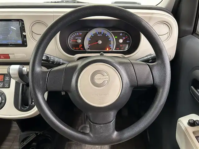 ダイハツ ミラ ココア X 道央・札幌 2016(平28)年 10.3万km シャイニングレッド ・4WD/・社外ナビ(DVD&CD&BT&フルセグ）/・電動格納ミラー/・ドアバイザー/・アイドリングストップ/・純正フロアマット/・ベンチシート/・社外アルミホイール/・キーレス/・ETC/・Wエアバッグ