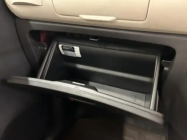 ダイハツ ミラ ココア X 道央・札幌 2016(平28)年 10.3万km シャイニングレッド ・4WD/・社外ナビ(DVD&CD&BT&フルセグ）/・電動格納ミラー/・ドアバイザー/・アイドリングストップ/・純正フロアマット/・ベンチシート/・社外アルミホイール/・キーレス/・ETC/・Wエアバッグ