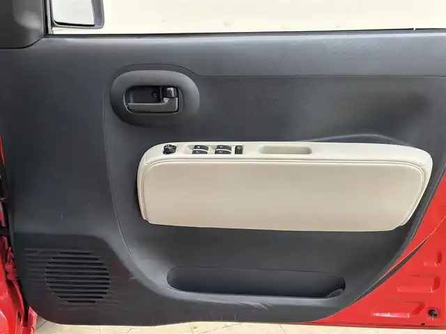 ダイハツ ミラ ココア X 道央・札幌 2016(平28)年 10.3万km シャイニングレッド ・4WD/・社外ナビ(DVD&CD&BT&フルセグ）/・電動格納ミラー/・ドアバイザー/・アイドリングストップ/・純正フロアマット/・ベンチシート/・社外アルミホイール/・キーレス/・ETC/・Wエアバッグ