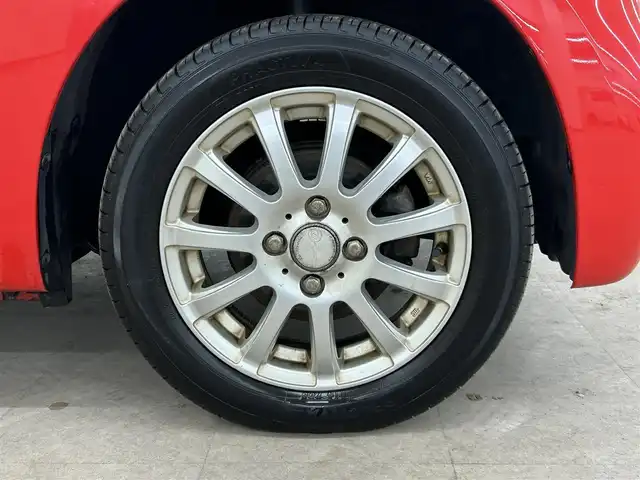 ダイハツ ミラ ココア X 道央・札幌 2016(平28)年 10.3万km シャイニングレッド ・4WD/・社外ナビ(DVD&CD&BT&フルセグ）/・電動格納ミラー/・ドアバイザー/・アイドリングストップ/・純正フロアマット/・ベンチシート/・社外アルミホイール/・キーレス/・ETC/・Wエアバッグ