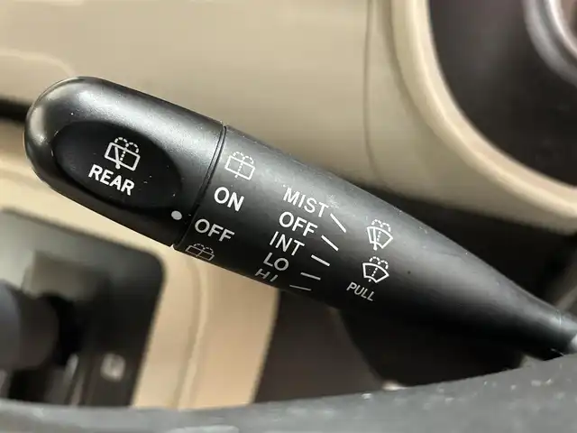 ダイハツ ミラ ココア X 道央・札幌 2016(平28)年 10.3万km シャイニングレッド ・4WD/・社外ナビ(DVD&CD&BT&フルセグ）/・電動格納ミラー/・ドアバイザー/・アイドリングストップ/・純正フロアマット/・ベンチシート/・社外アルミホイール/・キーレス/・ETC/・Wエアバッグ