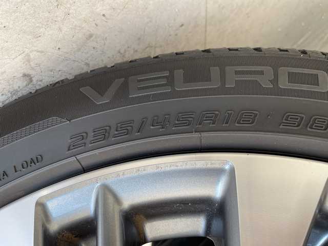 レクサス ＥＳ 300h 愛知県 2019(平31)年 2万km ソニッククォーツ 純正12.4型ナビ/三眼LEDヘッドライト/レーダークルーズコントロール/シートヒーター/エアシート/バックカメラ/パワーシート/コーナーセンサー/純正アルミホイール/ETC2.0/パドルシフト/ステアリングヒーター/オートマチックハイビーム/ドライブレコーダー/衝突軽減システム/フルセグ/CD DVD/Bluetooth/ステアリングスイッチ/スマートキー/プッシュスタート