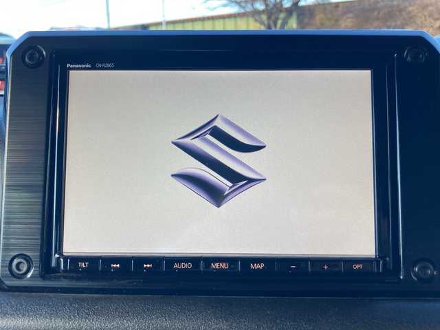 スズキ ジムニー シエラ JC 静岡県 2021(令3)年 2.1万km シフォンアイボリーメタリックブラック2トーンルーフ ワンオーナー/スズキセーフティサポート/デュアルセンサーブレーキサポート/純正8型SDナビ(CN-RZ865）/　ラジオ CD DVD Bluetooth SD　MEMORYMUSIC/ETC/クルーズコントロール/前席シートヒーター/LEDヘッドライト/フロントフォグランプ/純正ゴムマット/純正15インチアルミホイール/スマートキー×2本