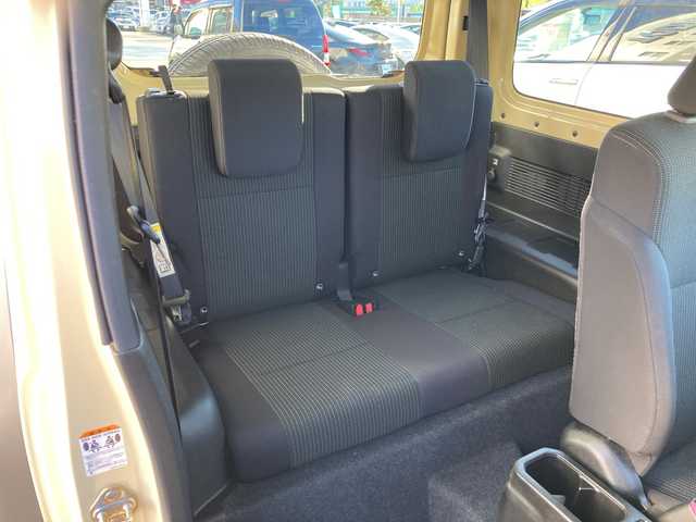 スズキ ジムニー シエラ JC 静岡県 2021(令3)年 2.1万km シフォンアイボリーメタリックブラック2トーンルーフ ワンオーナー/スズキセーフティサポート/デュアルセンサーブレーキサポート/純正8型SDナビ(CN-RZ865）/　ラジオ CD DVD Bluetooth SD　MEMORYMUSIC/ETC/クルーズコントロール/前席シートヒーター/LEDヘッドライト/フロントフォグランプ/純正ゴムマット/純正15インチアルミホイール/スマートキー×2本