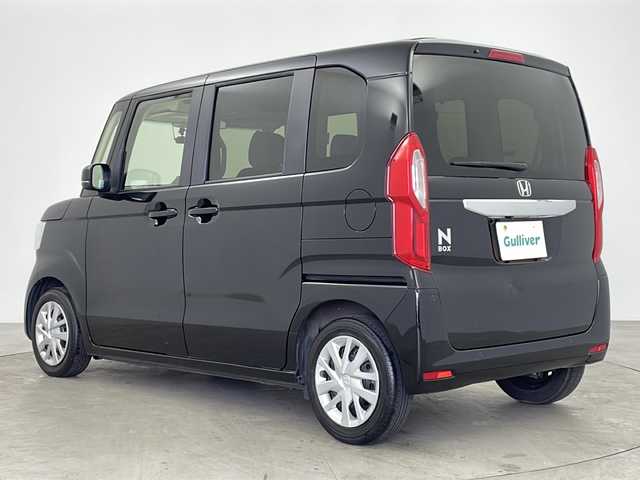 ホンダ Ｎ ＢＯＸ L 鹿児島県 2023(令5)年 2.4万km クリスタルブラックパール ワンオーナー/純正ディスプレイオーディオ/フルセグ/CD/DVD/Bluetoothオーディオ/レーダークルーズコントロール/ホンダセンシング/電動パーキンク/オートホールド/片側パワースライドドア/シートバックテーブル/ステアリングスイッチ/ルーフコンソール/シートヒーター/オートライト/ETC/フロアマット/スペアキー