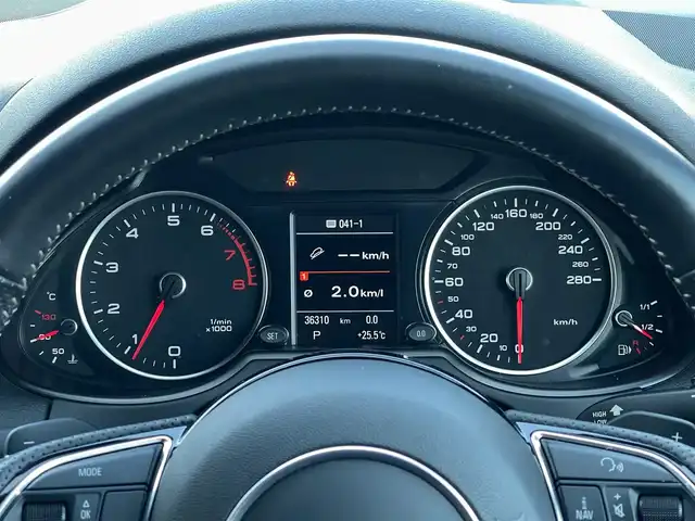 アウディ Ｑ５ 2.0TFSIクワトロSライン コンペティション+ 山梨県 2016(平28)年 3.7万km スズカグレーメタリック 限定150台 /ACC /コンビニエンスP/純正MMIナビ/Bカメラ/ディスタンスP/専用20インチAW/アシスタンスP/HIDヘッドライト/電動リアゲート/BT/DVD/新車時保証書/記録簿