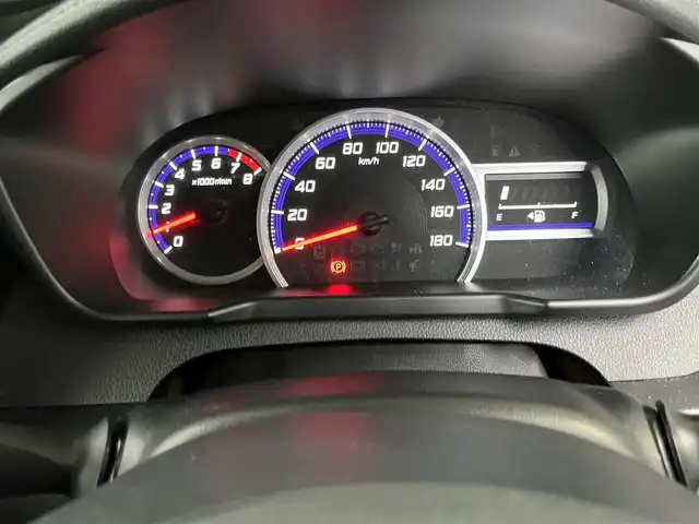 トヨタ タンク カスタムG S 高知県 2018(平30)年 4.3万km パールホワイトⅢ 純正ナビ/　Bluetooth/フルセグ/　CD/DVD/AM/FM/バックカメラ/両側パワースライドドア/ビルトインETC/クルーズコントロール/アイドリングストップ/プッシュスタート/スマートキー/スペアキー/LEDヘッドライト/コーナーセンサー/オートライト/純正フロアマット/純正14インチアルミホイール/シートヒーター/衝突被害軽減システム/盗難防止装置