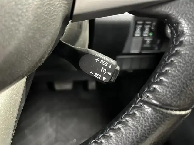 トヨタ タンク カスタムG S 高知県 2018(平30)年 4.3万km パールホワイトⅢ 純正ナビ/　Bluetooth/フルセグ/　CD/DVD/AM/FM/バックカメラ/両側パワースライドドア/ビルトインETC/クルーズコントロール/アイドリングストップ/プッシュスタート/スマートキー/スペアキー/LEDヘッドライト/コーナーセンサー/オートライト/純正フロアマット/純正14インチアルミホイール/シートヒーター/衝突被害軽減システム/盗難防止装置