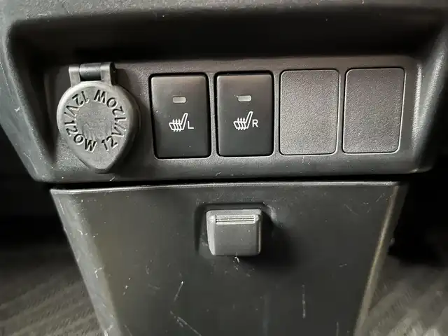 トヨタ タンク カスタムG S 高知県 2018(平30)年 4.3万km パールホワイトⅢ 純正ナビ/　Bluetooth/フルセグ/　CD/DVD/AM/FM/バックカメラ/両側パワースライドドア/ビルトインETC/クルーズコントロール/アイドリングストップ/プッシュスタート/スマートキー/スペアキー/LEDヘッドライト/コーナーセンサー/オートライト/純正フロアマット/純正14インチアルミホイール/シートヒーター/衝突被害軽減システム/盗難防止装置