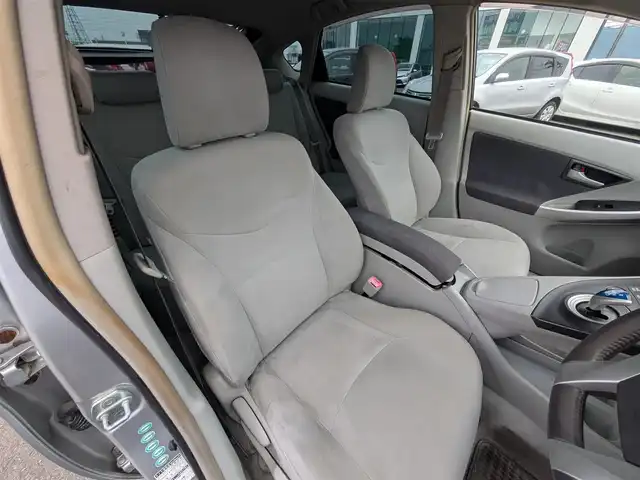 トヨタ プリウス G ツーリングセレクション 福井県 2009(平21)年 11.8万km シルバーM バックカメラ/ビルトインＥＴＣ/LEDヘッドライト/Fフォグ/クルーズコントロール/前後ドライブレコーダー/純正8インチメモリナビ（CD/DVD/BT/iPod）/フルセグテレビ/横滑り防止装置/盗難防止装置/ダブル＋サイドエアバッグ/カーテンエアバッグ/アイドリングストップ/純正フロアマット/スマートキー