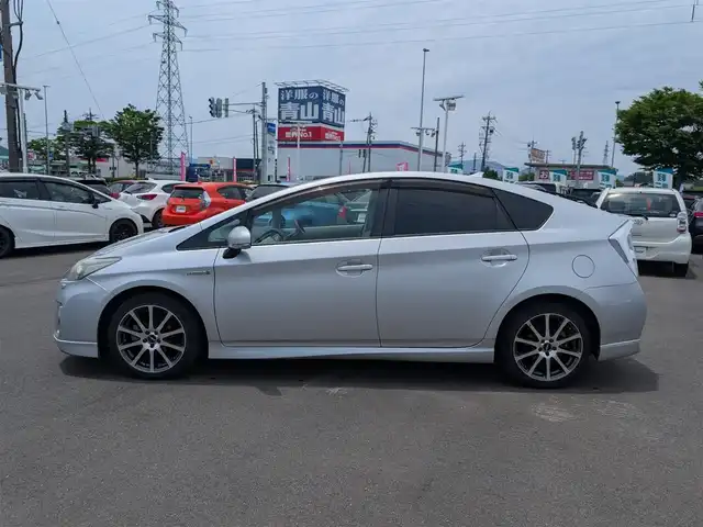 トヨタ プリウス G ツーリングセレクション 福井県 2009(平21)年 11.8万km シルバーM バックカメラ/ビルトインＥＴＣ/LEDヘッドライト/Fフォグ/クルーズコントロール/前後ドライブレコーダー/純正8インチメモリナビ（CD/DVD/BT/iPod）/フルセグテレビ/横滑り防止装置/盗難防止装置/ダブル＋サイドエアバッグ/カーテンエアバッグ/アイドリングストップ/純正フロアマット/スマートキー