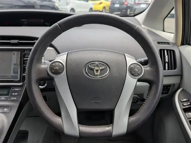 トヨタ プリウス G ツーリングセレクション 福井県 2009(平21)年 11.8万km シルバーM バックカメラ/ビルトインＥＴＣ/LEDヘッドライト/Fフォグ/クルーズコントロール/前後ドライブレコーダー/純正8インチメモリナビ（CD/DVD/BT/iPod）/フルセグテレビ/横滑り防止装置/盗難防止装置/ダブル＋サイドエアバッグ/カーテンエアバッグ/アイドリングストップ/純正フロアマット/スマートキー