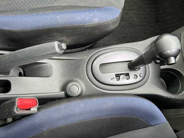 日産 ノート X 佐賀県 2018(平30)年 3.5万km シャイニングブルー/スーパーブラック 2トーン 純正ナビ/Bluetooth/CD/DVD/ワンセグテレビ/ワンオーナー/バックカメラ/プッシュスタート/アラウンドビューモニター/アイドリングストップ/衝突軽減システム/盗難防止装置/オートエアコン/オートライト/ETC/ステアリングスイッチ/電格ミラー/スマートキー/コーナーセンサー/スペアキー/保証書取扱説明書/記録簿R６、２