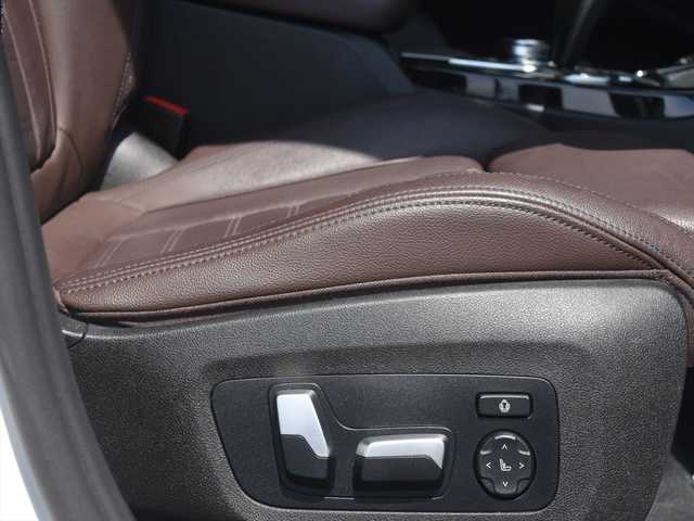 ＢＭＷ Ｘ３ xDrive20d Mスポーツ 和歌山県 2018(平30)年 3.2万km 白 ハイラインパッケージ /モカレザー /ACC /BSM /LKA /オートテールゲート /純ナビ /360度カメラ /フルセグTV /パワーシート /シートヒーター /コンフォートアクセス /パドルシフト /ドラレコ /純19incAW /LEDライト /ETC