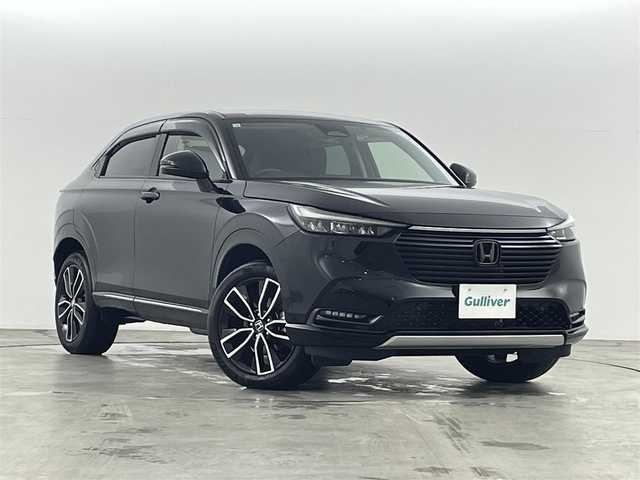 ホンダ ヴェゼル ハイブリッド e:HEV Z 福島県 2021(令3)年 3.3万km クリスタルブラックパール ホンダセンシング　/・ＣＭＢＳ/・路外逸脱抑制/・ＢＳＭ/・レーダークルーズコントロール/純正メモリナビゲーション　/バックカメラ　/ドライブレコーダ前後　/パワーバックドア　/電子パーキング　/・ブレーキホールド　/ハーフレザーシート　/ダウンヒルアシストコントロール　/シートヒーター　/・ステアヒーター/プッシュスタート/・スマートキー/・スペアキー/ステアリングスイッチ/・革巻きステアリング/・チルトステアリング/LEDライト/・オートライト/・フォグライト/フロント熱線/純正ラバーマット/ドアバイザー