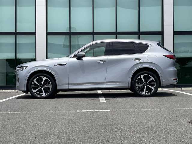 マツダ ＣＸ－６０ XD HV エクスクルーシブモダン 和歌山県 2022(令4)年 1万km ソニックシルバーM 純正マツコネナビ/360度ビューカメラ/革巻きステアリング/ステアリングヒーター/ヘッドアップディスプレイ/BSM/LEDヘッドライト/ホワイトレザーシート/全席シートヒーター/前席ベンチレーション/パワーバックドア/BOSEサウンド/HDMI/レーダークルーズコントロール/置くだけ充電/電子式パーキング/パワーメモリーシート