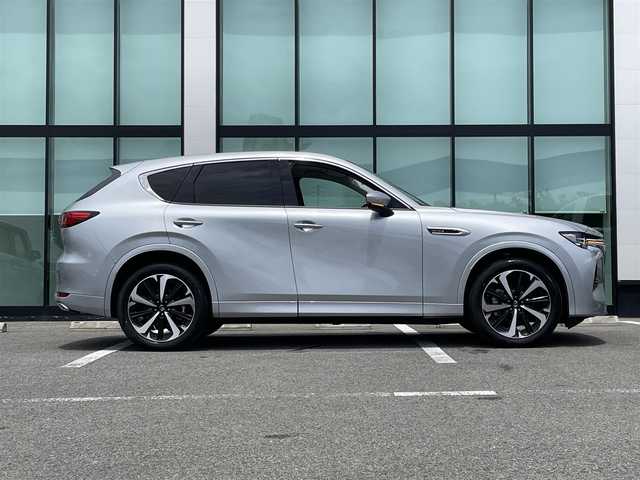 マツダ ＣＸ－６０ XD HV エクスクルーシブモダン 和歌山県 2022(令4)年 1万km ソニックシルバーM 純正マツコネナビ/360度ビューカメラ/革巻きステアリング/ステアリングヒーター/ヘッドアップディスプレイ/BSM/LEDヘッドライト/ホワイトレザーシート/全席シートヒーター/前席ベンチレーション/パワーバックドア/BOSEサウンド/HDMI/レーダークルーズコントロール/置くだけ充電/電子式パーキング/パワーメモリーシート