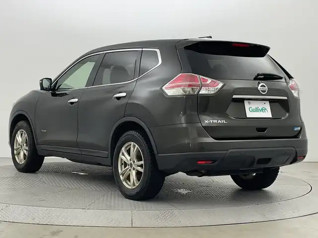 日産 エクストレイル ハイブリッド 20X エマージェンシーブレーキ 新潟県 2017(平29)年 10.7万km チタニウムカーキ 4WD/純正ナビ/　　フルセグ/CD/AUX/FM/AM/アラウンドビューモニター/パワーバックドア/クルーズコントロール/シートヒーター/LEDオートライト/ステアリングスイッチ/コーナーセンサー/スマートキー