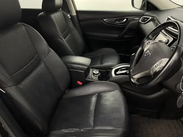 日産 エクストレイル ハイブリッド 20X エマージェンシーブレーキ 新潟県 2017(平29)年 10.7万km チタニウムカーキ 4WD/純正ナビ/　　フルセグ/CD/AUX/FM/AM/アラウンドビューモニター/パワーバックドア/クルーズコントロール/シートヒーター/LEDオートライト/ステアリングスイッチ/コーナーセンサー/スマートキー