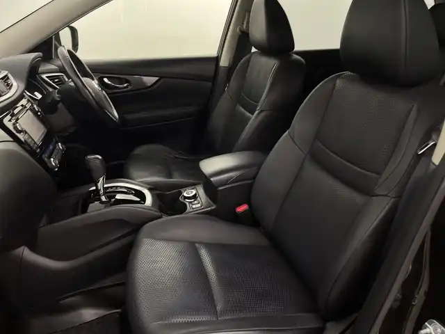 日産 エクストレイル ハイブリッド 20X エマージェンシーブレーキ 新潟県 2017(平29)年 10.7万km チタニウムカーキ 4WD/純正ナビ/　　フルセグ/CD/AUX/FM/AM/アラウンドビューモニター/パワーバックドア/クルーズコントロール/シートヒーター/LEDオートライト/ステアリングスイッチ/コーナーセンサー/スマートキー