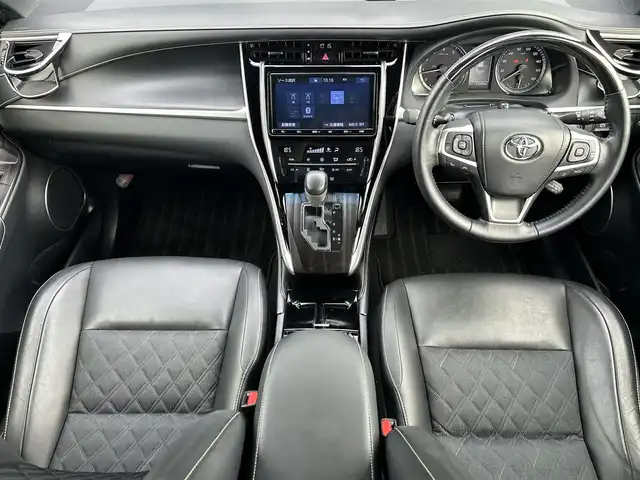 トヨタ ハリアー プレミアム 奈良県 2019(令1)年 6.8万km ホワイトパールクリスタルシャイン モデリスタフルエアロ/純正９インチナビ/（フルセグ／ＢＴ／ＣＤ／ＤＶＤ）/レーダークルーズコントロール/バックカメラ/コーナーセンサー（前後）/プリクラッシュセーフティ/レーンキープアシスト/電動リアゲート/ハーフレザーシート/運転席パワーシート/ＥＴＣ2.0/純正前方ドライブレコーダー（DRT-C68A）/純正18インチAW/保証書/取り扱い説明書/スペアキーX1