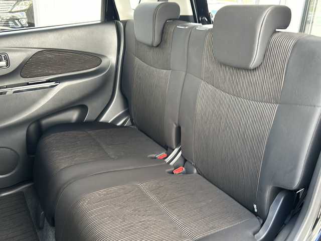 日産 デイズ ハイウェイスターX 道東・釧路十勝 2017(平29)年 5万km ブラック ・4WD/・純正SDナビ/(フルセグ BT CD DVD FM AM)/・全方位カメラ/・衝突軽減システム/・運転席のみシートヒーター/・前方ドライブレコーダー/・オートライト/・オートマチックハイビーム/・LEDヘッドライト/・アイドリングストップ/・純正フロアマット/・ドアバイザー/・スマートキー/・プッシュスタート/・社外AW付スタッドレスタイヤ積込