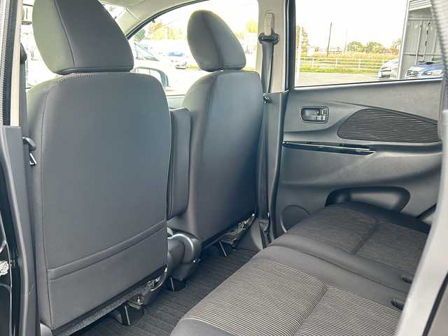 日産 デイズ ハイウェイスターX 道東・釧路十勝 2017(平29)年 5万km ブラック ・4WD/・純正SDナビ/(フルセグ BT CD DVD FM AM)/・全方位カメラ/・衝突軽減システム/・運転席のみシートヒーター/・前方ドライブレコーダー/・オートライト/・オートマチックハイビーム/・LEDヘッドライト/・アイドリングストップ/・純正フロアマット/・ドアバイザー/・スマートキー/・プッシュスタート/・社外AW付スタッドレスタイヤ積込