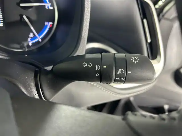 トヨタ ノア ハイブリッド S－Z 佐賀県 2022(令4)年 3.7万km アティチュードブラックマイカ 純正10.5インチディスプレイオーディオ/ナビ機能搭載/フルセグTV/DVD/Bluetooth/純正13.2インチフリップダウンモニター/モデリスタエアロ/衝突被害軽減装置/レーダークルーズコントロール/車線逸脱防止機能/クリアランスソナー/ロードサインアシスト/ビルトインETC2.0/オートマチックハイビーム/オートライト/前方ドライブレコーダー/LEDヘッドライト/LEDフォグライト/電子パーキング/ブレーキホールド/両側パワースライドドア/運転席・助手席シートヒーター/ハーフレザーシート/純正17インチアルミホイール/純正フロアマット/スマートキー/スペアキー×1