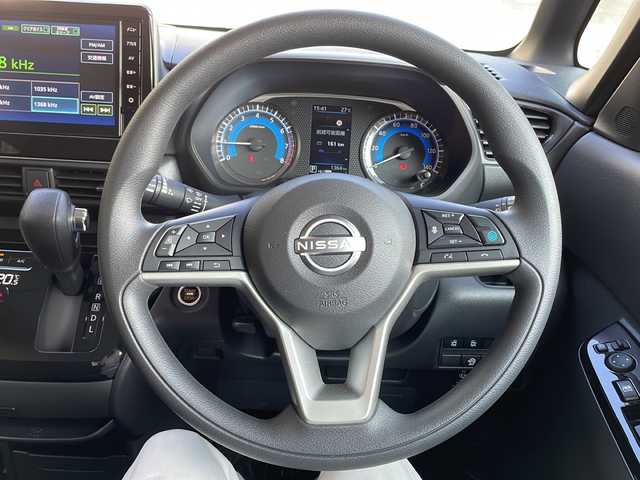 日産 ルークス HWS X プロパイロットED 大阪府 2024(令6)年 0.2万km フローズンバニラパール ワンオーナー/純正メモリナビ/・FM/AM/Bluetooth/全周囲カメラ/ドライブレコーダー/衝突軽減ブレーキ/クルーズコントロール/革巻きステアリング/ステアリングリモコン/両側パワースライドドア/前後コーナーセンサー/LEDヘッドライト/オートライト/オートエアコン/スマートキー/プッシュスタートボタン/12V電源/純正14インチアルミホイール/純正フロアマット/取扱説明書/保証書