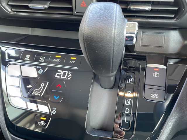 日産 ルークス HWS X プロパイロットED 大阪府 2024(令6)年 0.2万km フローズンバニラパール ワンオーナー/純正メモリナビ/・FM/AM/Bluetooth/全周囲カメラ/ドライブレコーダー/衝突軽減ブレーキ/クルーズコントロール/革巻きステアリング/ステアリングリモコン/両側パワースライドドア/前後コーナーセンサー/LEDヘッドライト/オートライト/オートエアコン/スマートキー/プッシュスタートボタン/12V電源/純正14インチアルミホイール/純正フロアマット/取扱説明書/保証書