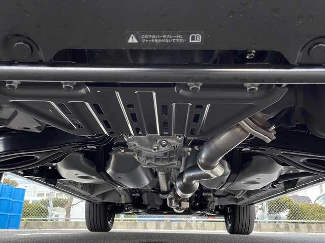 三菱 デリカＤ：５ シャモニー 山口県 2025(令7)年 0.1千km パールⅡ 12インチフリップダウンモニター/社外11インチナビ/・Bluetooth/・フルセグテレビ/・HDMI/・USB入力/・Apple Car Play/・Android Auto/e-Assist/・衝突被害軽減ブレーキ/・車線逸脱警報システム/・レーダークルーズコントロール/・オートマチックハイビーム/・後側方車両検知警報システム/・誤発進抑制機能/・後退時交差車両検知システム/マルチアラウンドモニター/両側オートスライドドア/純正18インチアルミホイール/ヒルディセントコントロール/ハーフレザーシート/ハンドルヒーター/電動パーキングブレーキ/純正LEDヘッドライト/フォグライト/オートライト/プッシュスタート/スマートキー/スペアキー有/取扱説明書/保証書