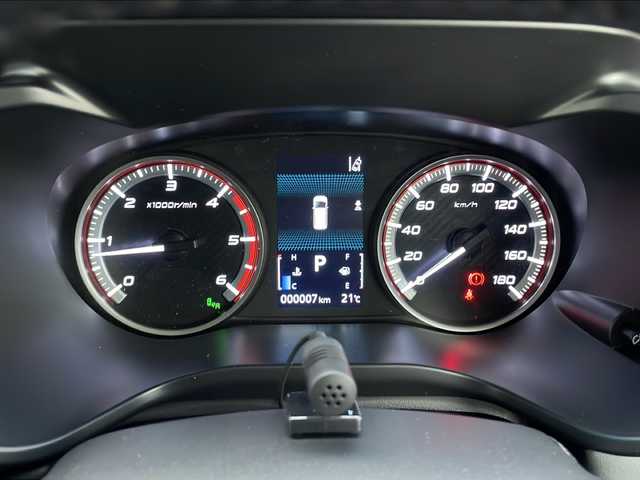 三菱 デリカＤ：５ シャモニー 山口県 2025(令7)年 0.1千km パールⅡ 12インチフリップダウンモニター/社外11インチナビ/・Bluetooth/・フルセグテレビ/・HDMI/・USB入力/・Apple Car Play/・Android Auto/e-Assist/・衝突被害軽減ブレーキ/・車線逸脱警報システム/・レーダークルーズコントロール/・オートマチックハイビーム/・後側方車両検知警報システム/・誤発進抑制機能/・後退時交差車両検知システム/マルチアラウンドモニター/両側オートスライドドア/純正18インチアルミホイール/ヒルディセントコントロール/ハーフレザーシート/ハンドルヒーター/電動パーキングブレーキ/純正LEDヘッドライト/フォグライト/オートライト/プッシュスタート/スマートキー/スペアキー有/取扱説明書/保証書