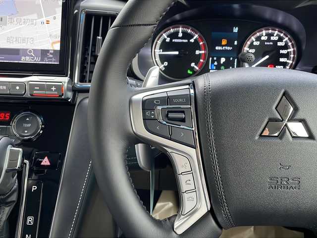 三菱 デリカＤ：５ シャモニー 山口県 2025(令7)年 0.1千km パールⅡ 12インチフリップダウンモニター/社外11インチナビ/・Bluetooth/・フルセグテレビ/・HDMI/・USB入力/・Apple Car Play/・Android Auto/e-Assist/・衝突被害軽減ブレーキ/・車線逸脱警報システム/・レーダークルーズコントロール/・オートマチックハイビーム/・後側方車両検知警報システム/・誤発進抑制機能/・後退時交差車両検知システム/マルチアラウンドモニター/両側オートスライドドア/純正18インチアルミホイール/ヒルディセントコントロール/ハーフレザーシート/ハンドルヒーター/電動パーキングブレーキ/純正LEDヘッドライト/フォグライト/オートライト/プッシュスタート/スマートキー/スペアキー有/取扱説明書/保証書
