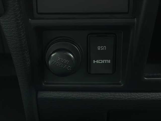 三菱 デリカＤ：５ シャモニー 山口県 2025(令7)年 0.1千km パールⅡ 12インチフリップダウンモニター/社外11インチナビ/・Bluetooth/・フルセグテレビ/・HDMI/・USB入力/・Apple Car Play/・Android Auto/e-Assist/・衝突被害軽減ブレーキ/・車線逸脱警報システム/・レーダークルーズコントロール/・オートマチックハイビーム/・後側方車両検知警報システム/・誤発進抑制機能/・後退時交差車両検知システム/マルチアラウンドモニター/両側オートスライドドア/純正18インチアルミホイール/ヒルディセントコントロール/ハーフレザーシート/ハンドルヒーター/電動パーキングブレーキ/純正LEDヘッドライト/フォグライト/オートライト/プッシュスタート/スマートキー/スペアキー有/取扱説明書/保証書