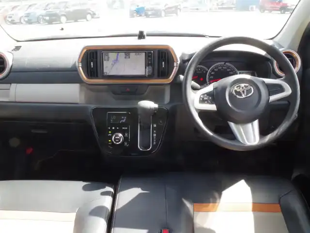 トヨタ パッソ モーダ　チャーム 千葉県 2022(令4)年 3.4万km ブラックマイカメタリック/パウダリーベージュメタリック 2トーン スマートアシストIII/エコアイドル/純正SDナビ/地デジTV/【CD再生機能　Bluetooth接続】/パノラマモニター/ドライブレコーダー/ハーフレザーシート/ステアリングスイッチ/ETC/LEDヘッドライト/フォグライト/ウインカーミラー/コーナーセンサー/キーフリーシステム