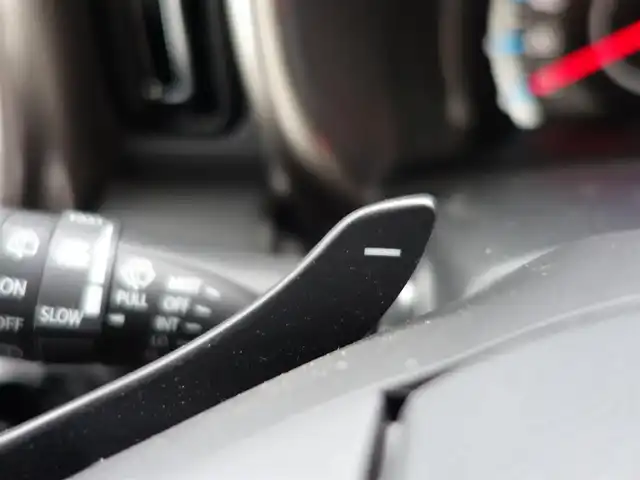 スズキ ハスラー Jスタイル Ⅱ ターボ 静岡県 2022(令4)年 3.7万km アーバンブラウンパールメタリック/ソフトベージュ2トーン ワンオーナー／禁煙車/車検R9年7月19日/セーフティサポート/　・デュアルカメラブレーキサポート/　・誤発進抑制機能/　・車線逸脱抑制機能/　・車線逸脱警報機能/　・ふらつき警報機能/　・先行車発進お知らせ機能/　・アダプティブクルーズコントロール/　・ハイビームアシスト/　・標識認識機能/　・後退時ブレーキサポート/　・後方誤発進抑制機能/全方位モニター付メモリーナビ/　CD/DVD/BT/USB/フルセグTV/スマートフォンリンク/全方位カメラ/ETC/社外前後ドライブレコーダー付デジタルインナーミラー/ステアリングリモコン/パドルシフト/スマートキー／プッシュスタート/リア3面スモーク施工/LEDヘッドライト／オートライト/社外フロアマット/取扱説明書／保証書