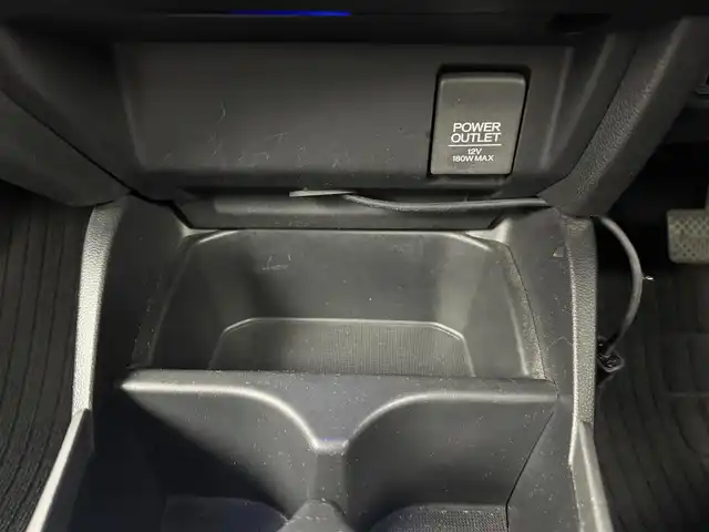 ホンダ フィット ハイブリット Fパッケージ 愛知県 2015(平27)年 9.1万km ティンテッドシルバーM 純正ナビ/（CD/DVD/Bluetooth/ワンセグ）/ETC/バックカメラ/横滑り防止/ステアスイッチ/ECOモード付き/ドアバイザー/電格ミラー/スマートキー/プッシュスタート/ハロゲンヘッドライト/マニュアルレベライザー