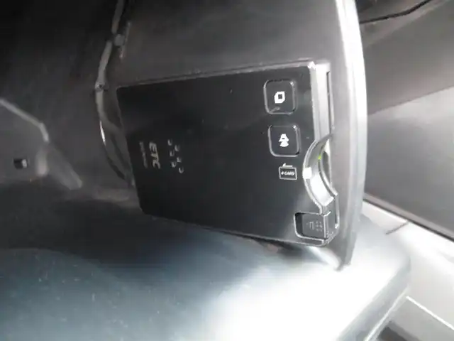 ホンダ ＣＲ－Ｖ 20G 千葉県 2012(平24)年 5.9万km ホワイトオーキッドパール ワンオーナー/社外SDナビ・フルセグTV/バックカメラ/社外オーディオ【BT/CD/DVD】/クルーズコントロール/革巻きステアリング/HIDヘッドライト/フォグランプ/社外ツイーター/スマートキー/室内LED灯/社外ETC/整備記録簿(H27/H29/H31/R3/R5/R7)