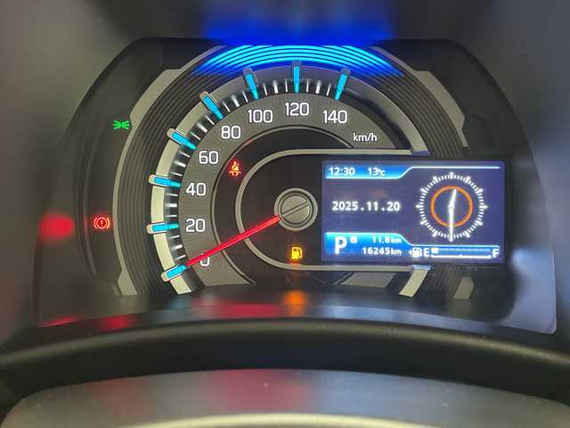 スズキ ハスラー HYBRID X 宮崎県 2020(令2)年 1.7万km バーミリオンオレンジ/ガンメタリック2トーン SUZUKI Safety Support/〇デュアルカメラブレーキサポート/〇後退時ブレーキサポート/〇誤発進抑制機能（前方・後方）/〇車線逸脱警報機能/〇車線逸脱抑制機能/〇ふらつき警報機能/〇標識認識機能/〇オートマチックハイビーム/〇コーナーセンサー/〇先行車発進お知らせ機能/純正9インチHDディスプレイ（ナビ機能）/フルセグTV/CD/DVD/Bluetooth/全方位モニター/シートヒーター/LEDヘッドライト/ビルトインETC/純正15インチAW/アイドリングストップ