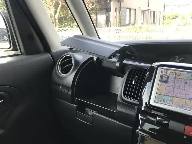 ダイハツ タント カスタム X 栃木県 2011(平23)年 6.2万km ブラックマイカメタリック (株)IDOMが運営する【じしゃロン小山店】の自社ローン対象車両になります。こちらは現金ご利用時の価格です。/自社ローンご希望の方は別途その旨お申付け下さい。//禁煙車/純正フルセグナビ/（CD/DVD/AM/FMラジオ）/スマートキー/片側パワースライドドア/電動格納ドアミラー/パワーウインドウ