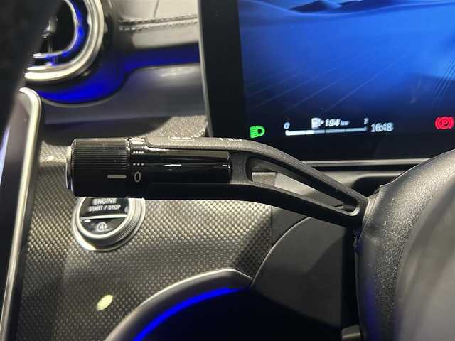 メルセデス・ベンツ Ｍ・ベンツ Ｃ２２０ｄ アバンギャルド　AMGライン 愛知県 2022(令4)年 1.4万km オブシディアンブラック パノラミックスライディングルーフ/ヘッドアップディスプレイ/ブルメスターサウンド/３６０°カメラ/シートヒーター/レーダーセーフティパッケージ/HDDナビ/フルセグテレビ/アイドリングストップ/プッシュスタート/パワーバックドア/ETC/BSM