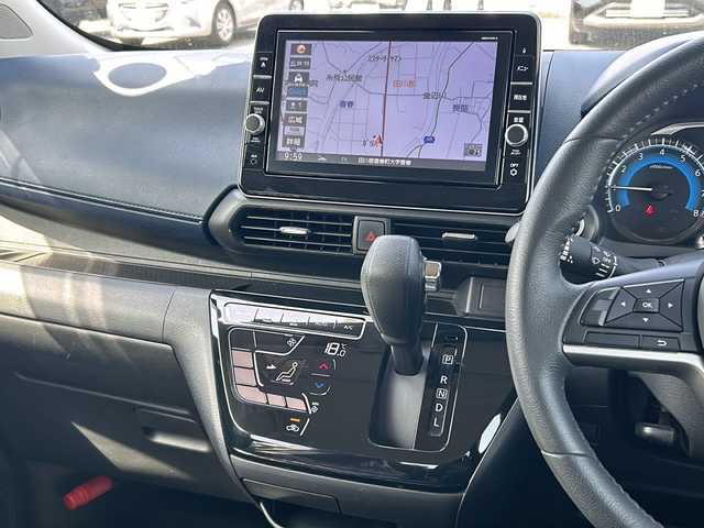 日産 デイズ ハイウェイスターX 福岡県 2019(令1)年 1.5万km スパークリングレッドM 純正9インチSDナビ/【AM/FM/CD/DVD/Bluetooth/フルセグTV】/バックカメラ/ETC2.0/純正前方ドライブレコーダー/【ナビ連動型DJ4-D】/セーフティシールド運転支援機能/・エマージェンシーブレーキ/・車線逸脱警報/ステアリングスイッチ/オートライト/オートライトレベリング/純正フロアマット/純正14インチAW/横滑り防止装置/盗難防止装置/保証書/ナビ取扱説明書