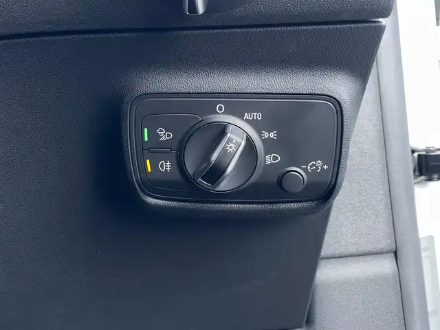 アウディ ＴＴクーペ 1．8TFSI 1st E 山梨県 2017(平29)年 6.4万km グレイシアホワイトメタリック マトリクスLEDヘッドライト/REMUSマフラー/WORK19インチAW/後期グリル/純正MMIナビ/バックカメラ/フルセグTV/バーチャルコックピット/クルコン/サイドアシスト/レーンキープ/ETC