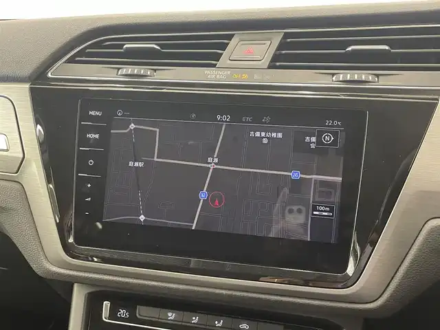 フォルクスワーゲン ゴルフ トゥーラン TSI コンフォートライン 岡山県 2018(平30)年 4.3万km ピュアホワイト VW純正ナビ/リアカメラ/ACC/アップルカープレイ/アンドロイドオート/ルーコンソール/フルセグTV/アイドリングストップ/オートライト/フロントアシスト（プリクラッシュブレーキ）/疲労検知システム/プロアクティブ・オキュパントプロテクション/オートワイパー/ESC/ブレーキAH