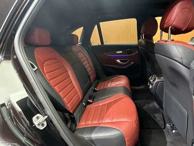 メルセデス・ベンツ ＧＬＣ２２０ d 4マチック AMGライン 千葉県 2022(令4)年 5.2万km オブシディアンブラック ＡＭＧレザーエクスクルーシブＰＫＧ　/赤黒革　/パノラマＳＲ　/ＡＣＣ　/ＨＵＤ　/ナビ　/ＴＶ　/３６０°前後シートヒーター　/電動リアゲート　/オートハイビーム　/衝突軽減Ｂ　/ＢＳＭ　/ＬＫＡ　/ＥＴＣ　/１オーナー