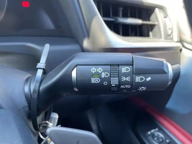 レクサス ＥＳ 300h Fスポーツ 岡山県 2019(令1)年 7.5万km ホワイトノーヴァガラスフレーク 登録時走行距離74703km/TRDエアロ/純正12.3インチナビ/フルセグTV(AM.FM.CD.DVD.TV.BT)/サンルーフ/バックカメラ/ETC2.0/ブラインドスポットモニター/デジタルインナーミラー/シートヒーター/エアシート/クリアランスソナー/衝突軽減ブレーキ/レーダークルーズコントロール/レーンキープアシスト/オートマチックハイビーム/アイドリングストップ/19インチ純正AW/純正フロアマット