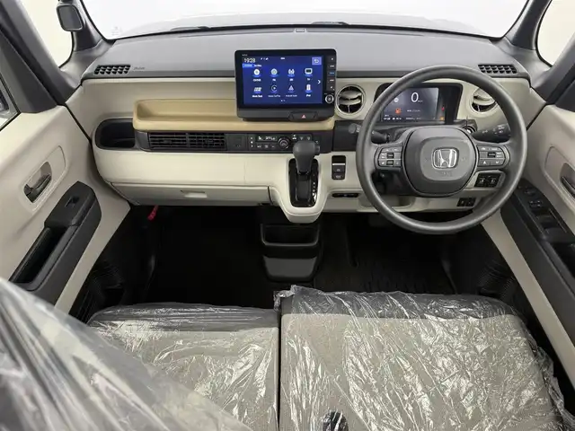 ホンダ Ｎ ＢＯＸ 愛知県 2024(令6)年 0.3万km クリスタルブラックパール ワンオーナー/ホンダセンシング/　・衝突軽減ブレーキ/　・先行車発進お知らせ機能/　・歩行者事故低減ステアリング/　・路外逸脱抑制機能/　・標識認識機能/　・渋滞追従機能付アダプティブクルーズコントロール/　・線維持支援システム/　・誤発進抑制機能/　・後方誤発進抑制機能/　・近距離衝突軽減ブレーキ/　・急アクセル抑制機能/　・パーキングセンサーシステム/　・オートハイビーム/ホンダコネクトGathers9インチナビ/　（Bluetooth/フルセグTV/CD/DVD/USB）/バックカメラ/ETC/両側パワースライドドア/シートヒーター/ドライブレコーダー/純正フロアマット/ロールサンシェード/オートライト/スマートキー/電子パーキング/オートホールド/後席テーブル