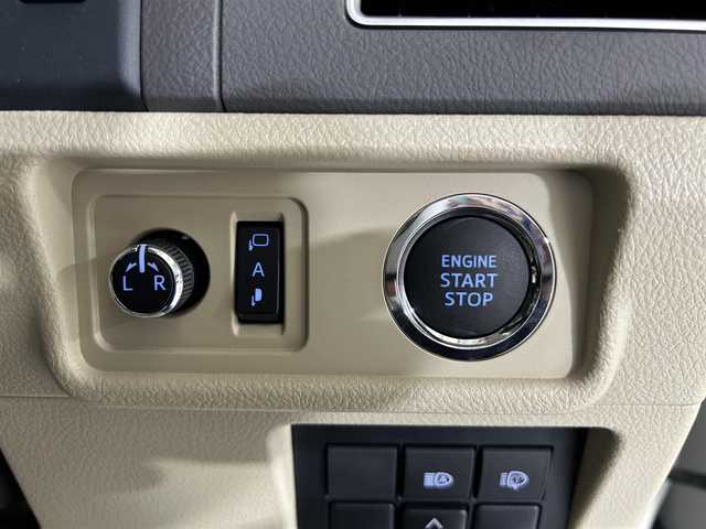 トヨタ ランドクルーザー プラド TX Lパッケージ マットブラED 佐賀県 2023(令5)年 0.8万km ホワイトパールクリスタルシャイン ワンオーナー/純正9型ナビ/USB/BT/MiraCast/バック・サイドカメラ/サンルーフ/黒革シート/ベンチレーション/パワーシート/オートマチックハイビーム/LEDライト/フォグランプ/ACC/LDA/BSM/RSA/先行車発進告知/トヨタセーフティセンス/前後ドライブレコーダー/フロアマット/純正１８インチアルミホイール/スペアキー/新車時保証書/取扱説明書