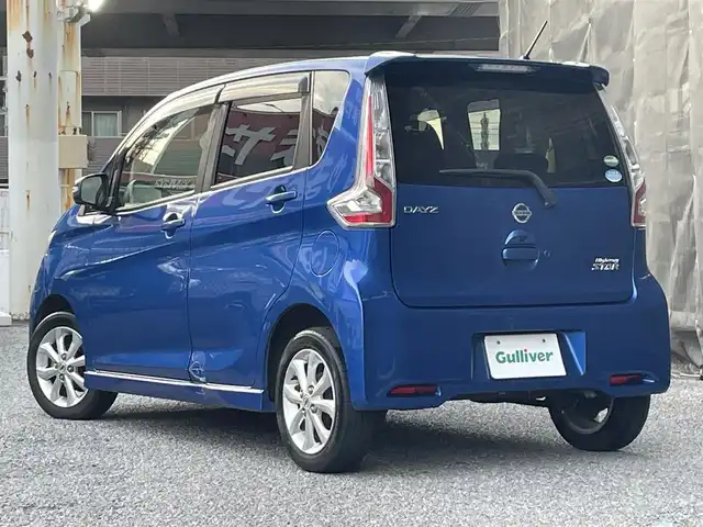 日産 デイズ ハイウェイスターX 千葉県 2018(平30)年 3.4万km オーシャンブルーP 衝突軽減ブレーキシステム/純正メモリナビゲーション/（CD/DVD/SD/BT/フルセグTV）/全方位カメラ/純正ドライブレコーダー/ETC/アイドリングストップ/ステアリングスイッチ/キセノンライト/フォグライト/オートハイビーム/電格ミラー/ドアバイザー/純正フロアマット/純正14インチアルミホイール